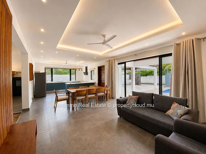 Trou aux Biches - Magnifique Villa meublée moderne de 5 chambres en suite avec piscine à louer