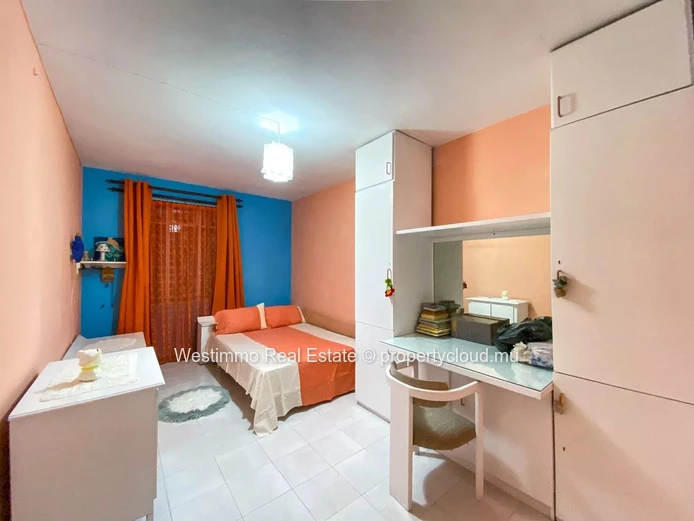 QUATRE BORNES – Élégant appartement de 135m² à louer | Confort, Espace & Emplacement Idéal
