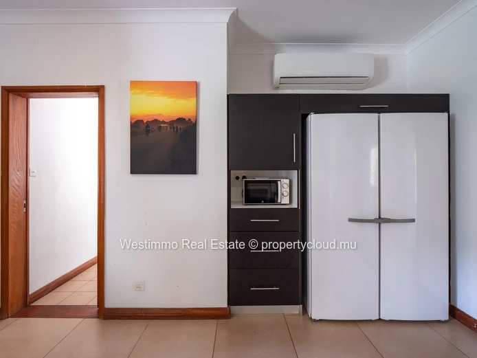 5-bedroom villa accessible to foreigners, located in a secure residence near the Gorges