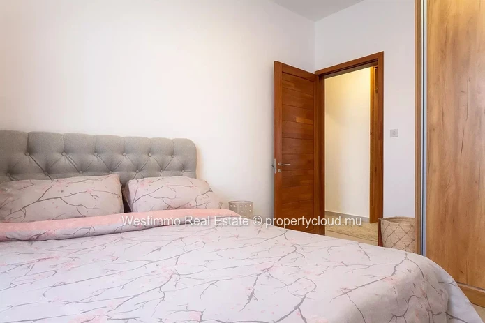 Appartement à vendre 3 chambres 100m² à Flic en Flac avec vue dégagée