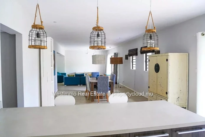 Appartement meublé 3 chambres avec jardin à Tamarin