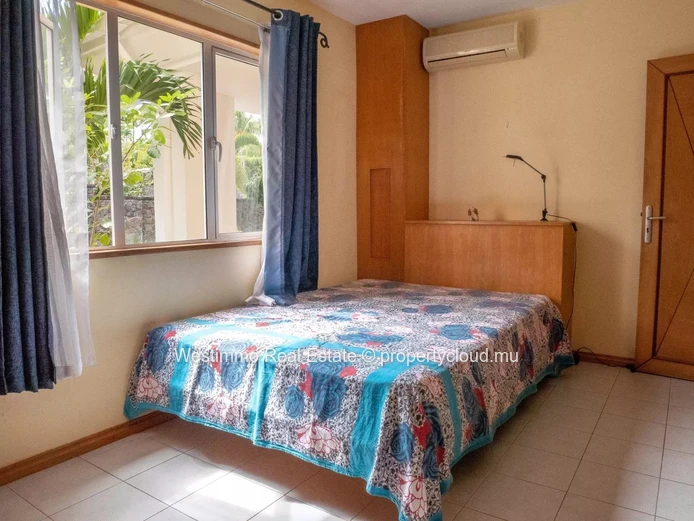 TAMARIN - Large 5-bedroom suite home