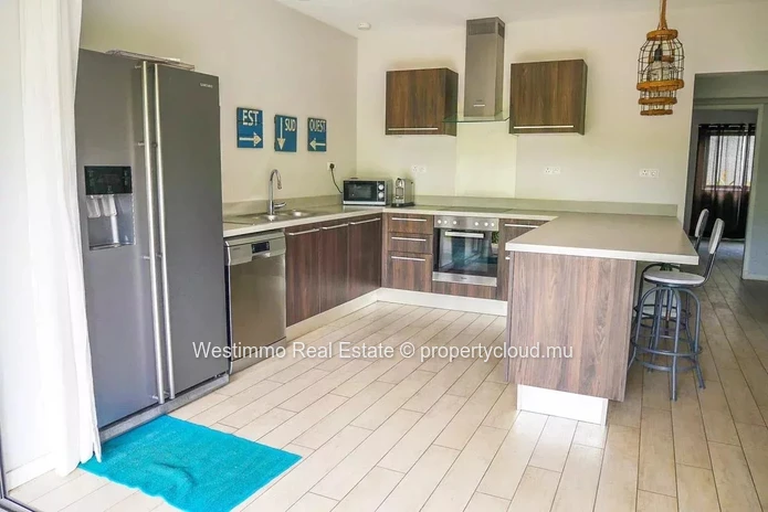 Appartement meublé 3 chambres avec jardin à Tamarin