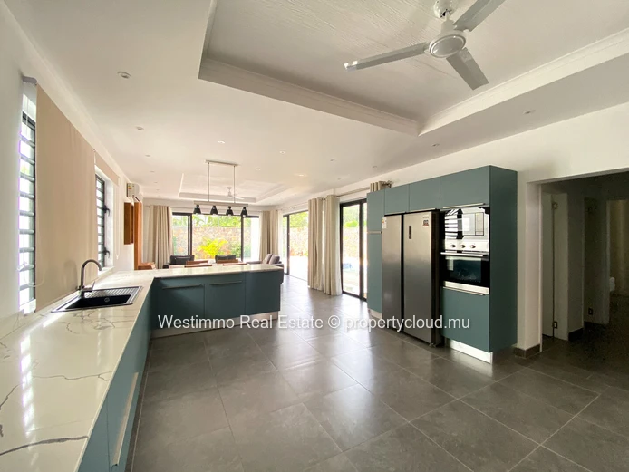 Trou aux Biches - Magnifique Villa moderne meublée 4 chambres ensuite avec piscine privée