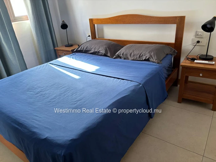 Duplex avec piscine privée à Rivière Noire à louer