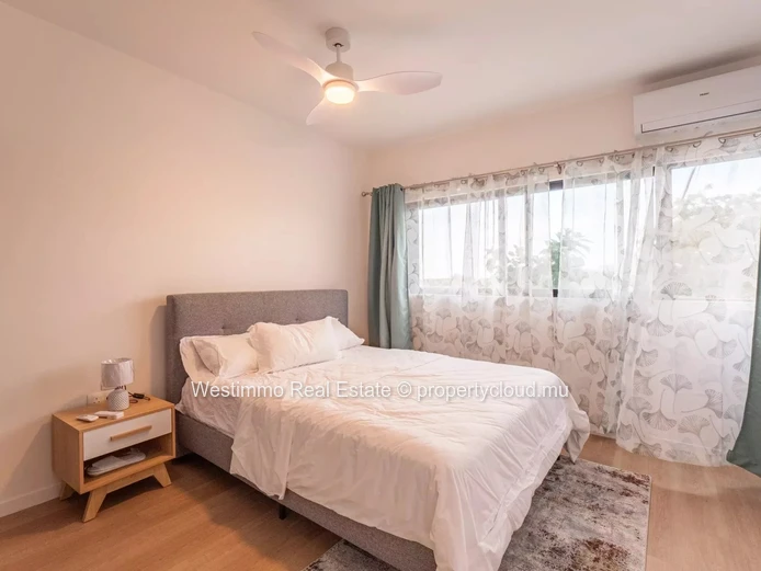 Furnished 2-bedroom apartment for rent in Cap Tamarin Smart City