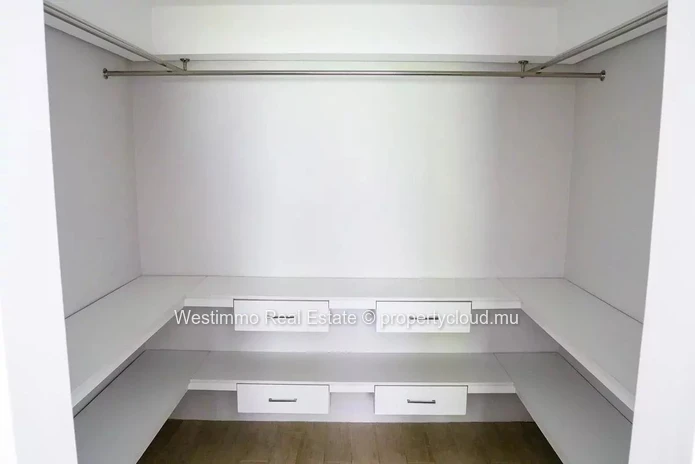 Appartement meublé 3 chambres avec jardin à Tamarin