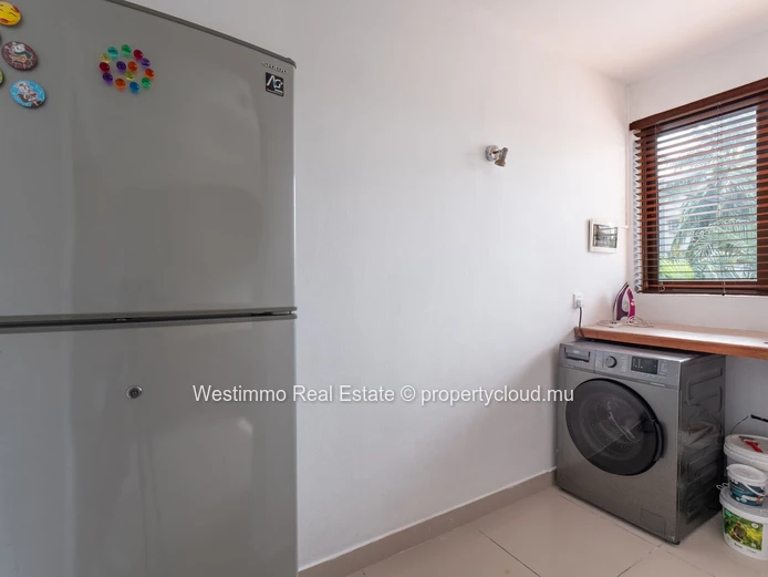 Appartement rénové 3 chambres à louer à La Preneuse