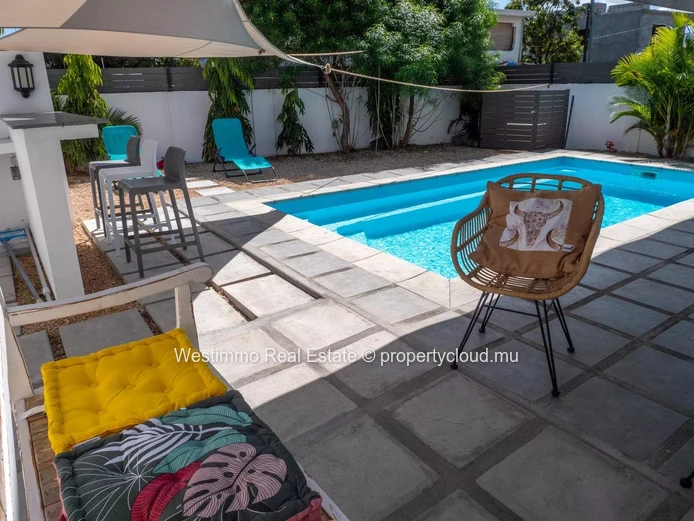 TAMARIN - Villa moderne de 4 chambres avec piscine