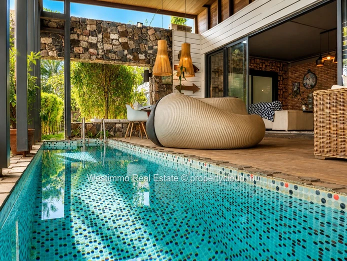 Architect-designed house with pool for sale in Flic en Flac