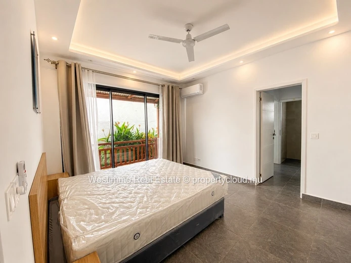 Trou aux Biches - Magnifique Villa meublée moderne de 5 chambres en suite avec piscine à louer