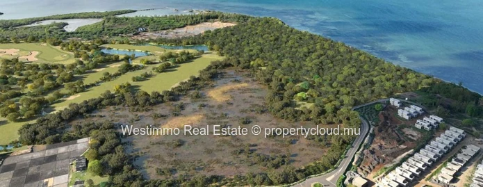 Terrain à vendre de 1 640 m² à Rivière Noire, accessible aux non-Mauriciens