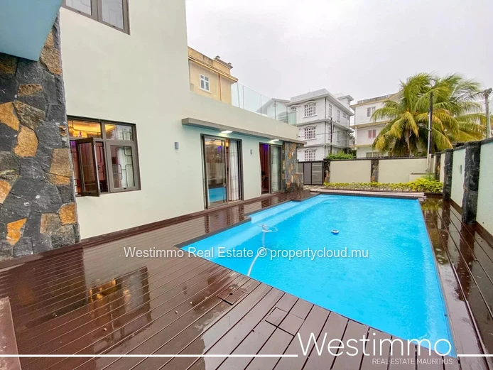 TROU AUX BICHES – For sale Magnificent, recently built contemporary villa with swimming pool and large terrace