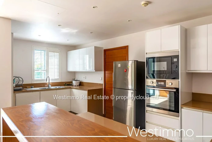Villa 3 chambres meublé avec jardin, vue mer et proche des commerces