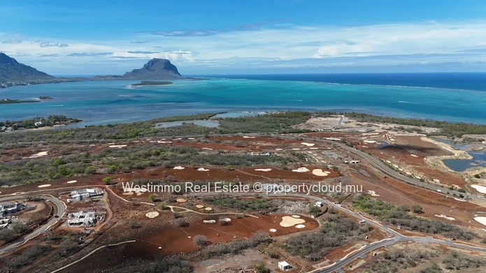 Villa de plain-pied 3 suites à Rivière Noire avec vue mer