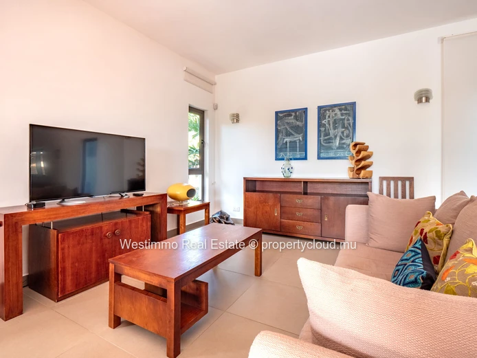 Villa 3 chambres en suite , piscine et jacuzzi