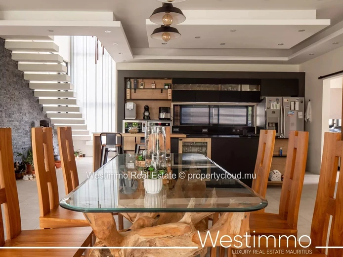 Villa ultra moderne en vente à La Gaulette, île Maurice - Westimmo
