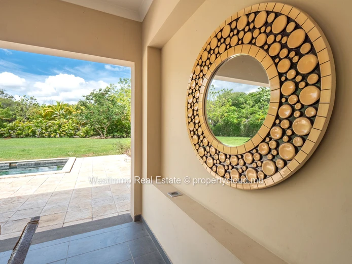 5-bedroom villa accessible to foreigners, located in a secure residence near the Gorges