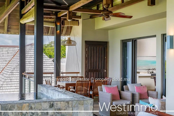BEAU CHAMP - Appartement de 164m² avec piscine privée et 2 chambres