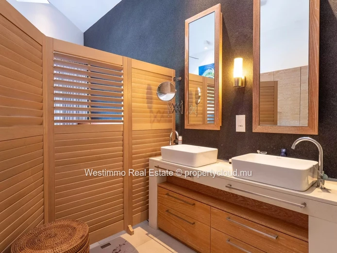 Duplex 3 chambres avec ponton privé à La Balise Marina