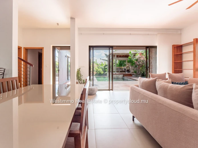 Villa 3 chambres en suite , piscine et jacuzzi