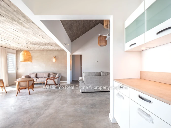 Villa neuve avec piscine dans morcellement sécurisé