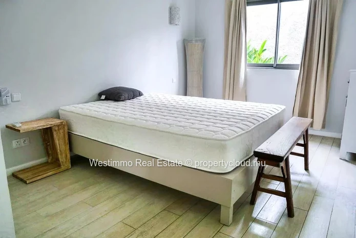 Appartement meublé 3 chambres avec jardin à Tamarin