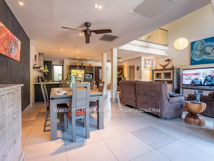 Duplex 3 chambres avec ponton privé à La Balise Marina