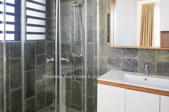 Flic en Flac - Contemporary Villa for Sale - Luxury and Panoramic View