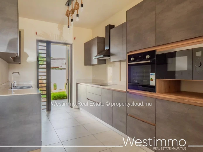 FLIC EN FLAC - Appartement moderne de 3 chambres en location long terme