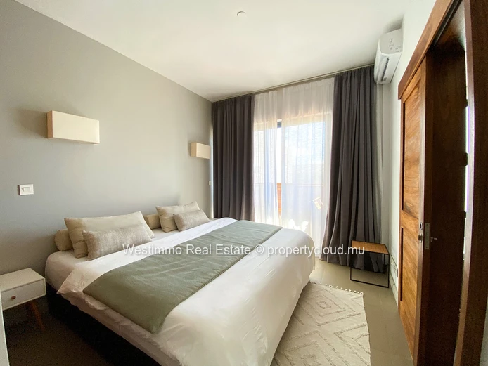 AZURI - Penthouse de prestige à louer à long terme