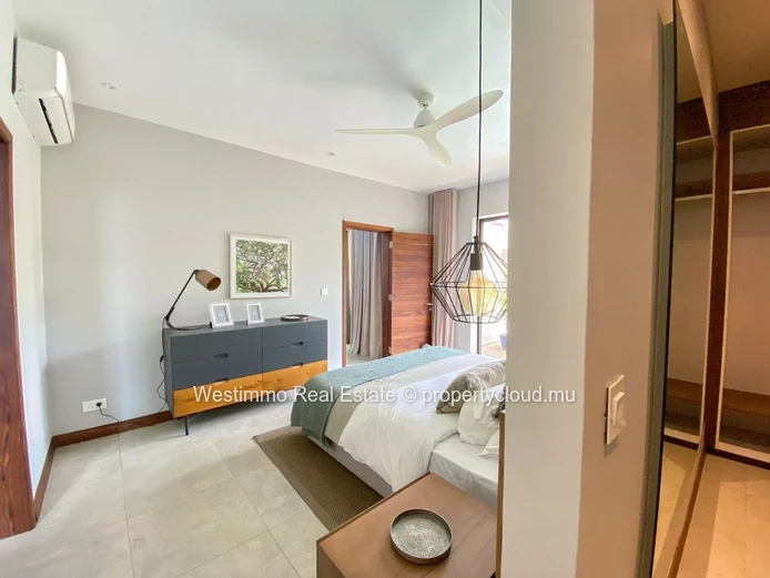 Villa à vendre à Pereybère avec 4 chambres et piscine privée sur 456m²