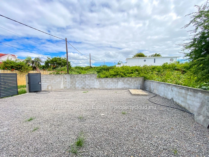 Calodyne - Maison neuve à vendre  400m du lagon