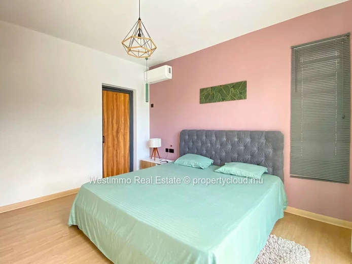 À Vendre – Superbe Maison Moderne au Cœur de Grand Baie