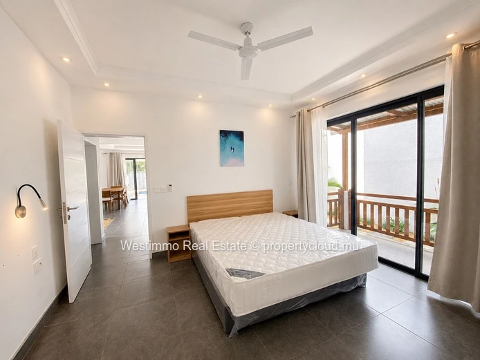 Trou aux Biches - Magnifique Villa meublée moderne de 5 chambres en suite avec piscine à louer