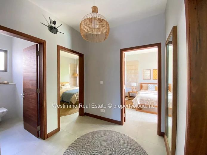 Villa à vendre à Pereybère avec 4 chambres et piscine privée sur 456m²